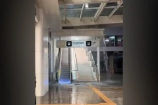 Viral Atap Stasiun Kereta...