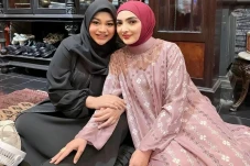 Genap 40 Tahun, Aurel...