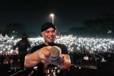 Ahmad Dhani Yakin El...