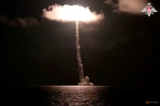 Rusia Sukses Uji Tembak...