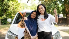 Nenek di Kediri Semringah...