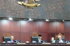 MKMK Bacakan 4 Putusan...