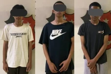 Polisi Tangkap 3 Remaja...