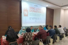 Ratusan Karyawan Antusias...