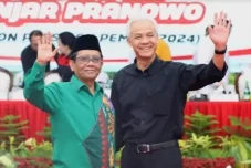 Ganjar-Mahfud Bakal...