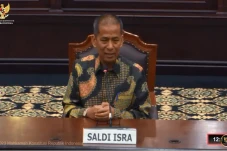 Saldi Isra Tetap Jabat...
