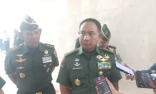 Besok Komisi I DPR Verifikasi...