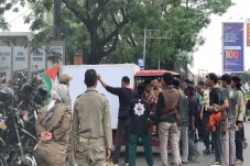 Bendera Palestina Milik...