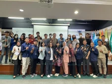 MNC University Gelar...