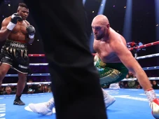 Mengapa Oleksandr Usyk...