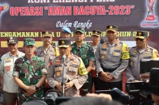 Polda Jateng Kerahkan...