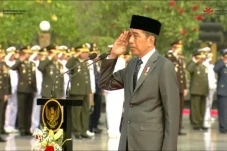 Presiden Jokowi Pimpin...