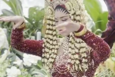 Viral! Pengantin Wanita...