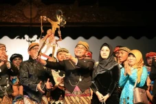 Bagaimana Pembangunan...