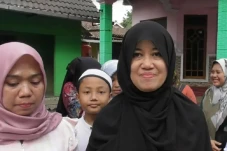 Nuning Kertopati Sarasehan...