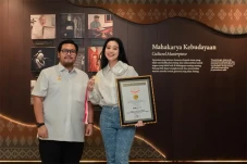 Brand Perawatan Lokal...