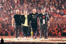 Coldplay Berasal dari...