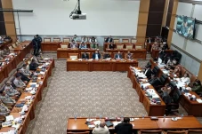 Jamin Netralitas, Kabarhakam:...