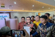 Anwar Usman Dilaporkan...