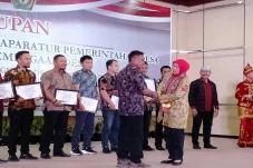 Kemendagri Dorong Pemerintah...