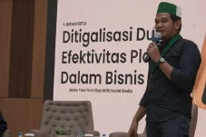 Maju Jadi Calon Ketua...