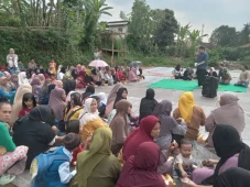 Harga Sembako Naik,...