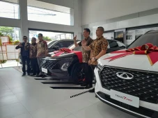 Siap Rilis Omoda 5 EV,...
