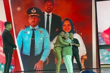 Joko Sinyo Nyanyikan...