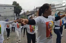 Gaet Emak-emak, KawanJuang...