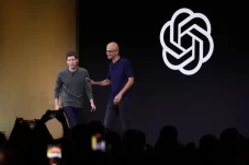 Dipecat dari OpenAI,...