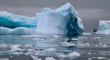 NOAA Prediksi Air Permukaan...