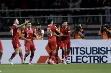 Prediksi Pemain yang...
