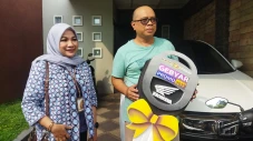 Berkat Kemudahan Layanan...