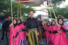 Kunjungi Kedatuan Luwu,...