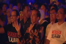 Jokowi, Panglima TNI,...