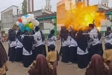 Balon Gas Meledak saat...