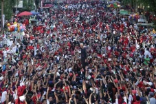 Gegap Gempitanya Masyarakat...