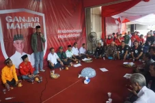 TGB Zainul Majdi Minta...
