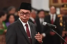 Besok Jokowi Lantik...