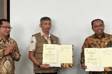 Pos Indonesia dan Kemendes...