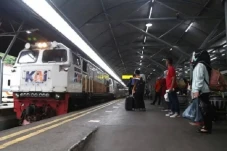 KAI Tambah 8 Rangkaian...