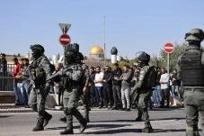 Israel Terus Halangi...