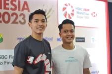 Latihan Jonatan Christie...