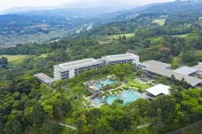 7 Hotel Bintang 5 di...