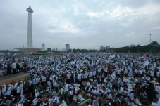 Ada Munajat 212 di Monas,...