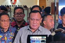 Diperiksa 10 Jam Lebih...