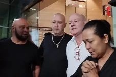 Detik-Detik Kiki Fatmala...