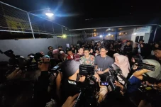 Usaha Kue Kering Ibu...
