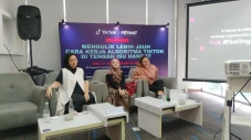 TikTok: Pengguna Punya...