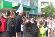Pekikan Ganjar Presiden...